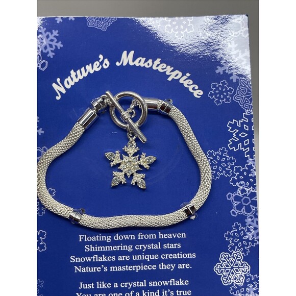 Natures Masterpiece Silver Mesh Chain Bracelet Rhinestone Snowflake Charm New - Picture 4 of 5